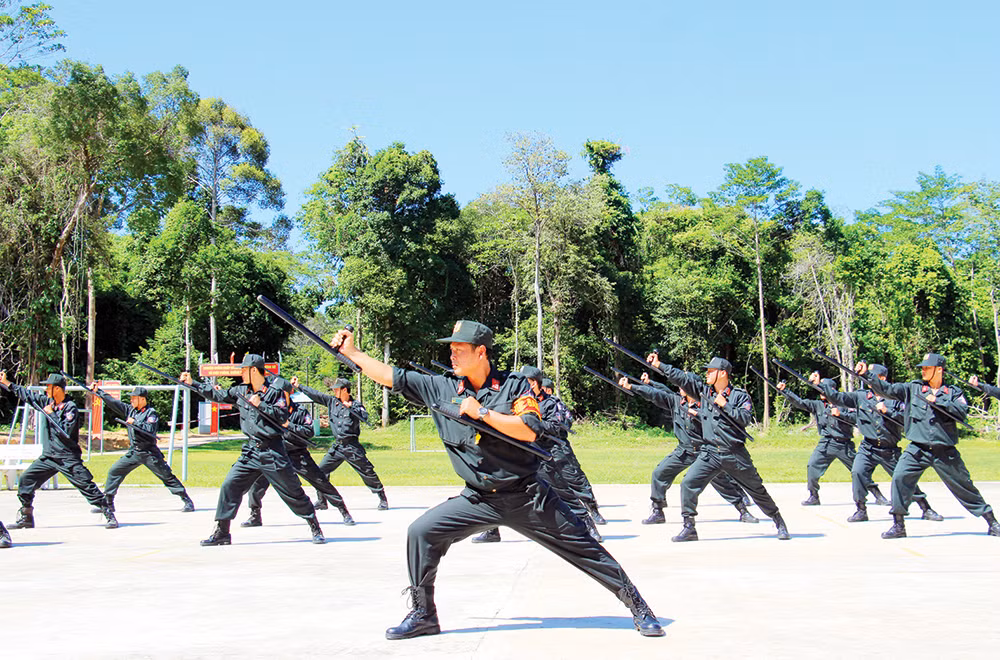 Trang 29 - Tiểu đoàn “thép“ trên đảo ngọc Phú Quốc -0