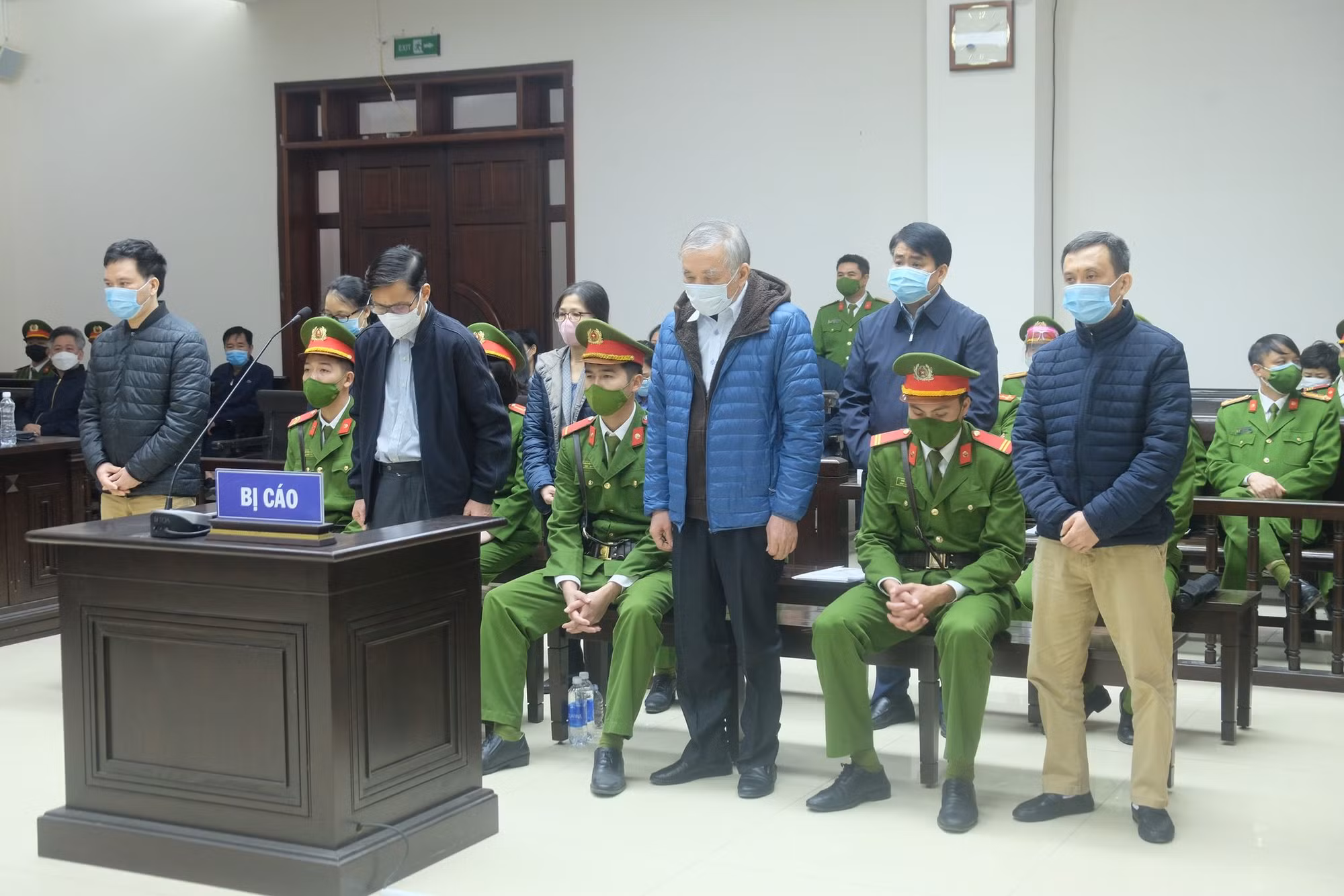 Cựu Chủ tịch TP Hà Nội Nguyễn Đức Chung lại hầu toà trong vụ can thiệp đấu thầu số hoá -0