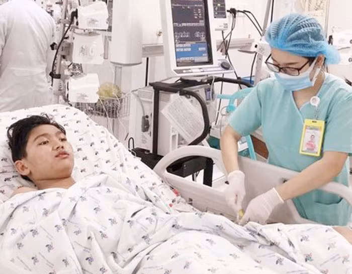 Có một cuộc chiến với sốt xuất huyết -0