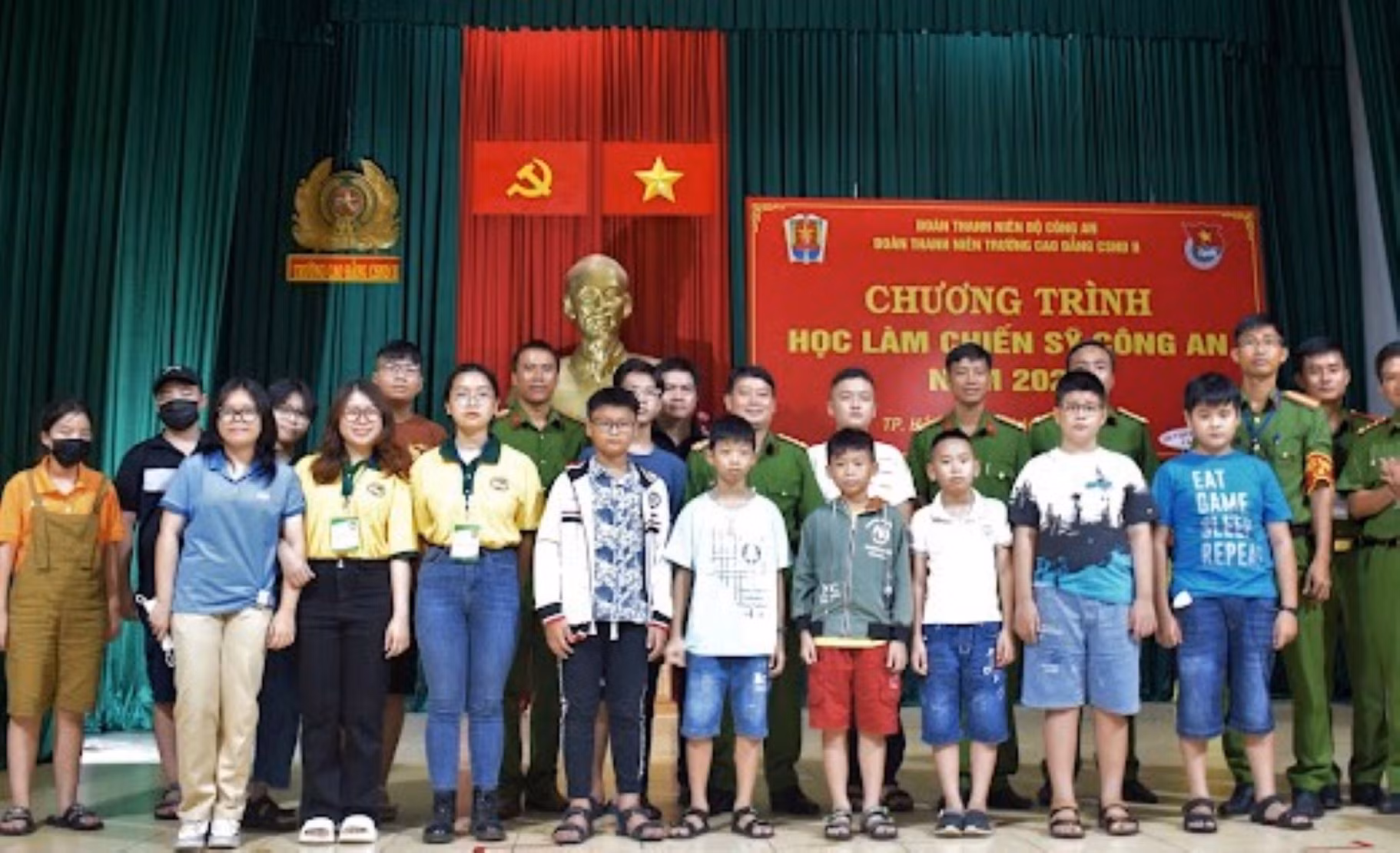 Cao đẳng CSND&nbsp;II khai giảng chương trình&nbsp;“Học làm chiến sỹ&nbsp;Công an” -0