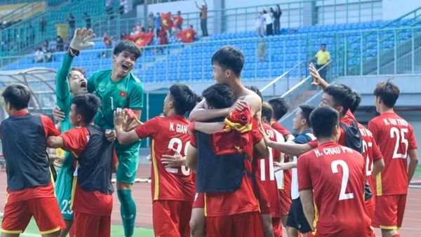 Đánh bại U19 Thái Lan, HLV Đinh Thế Nam nói gì?