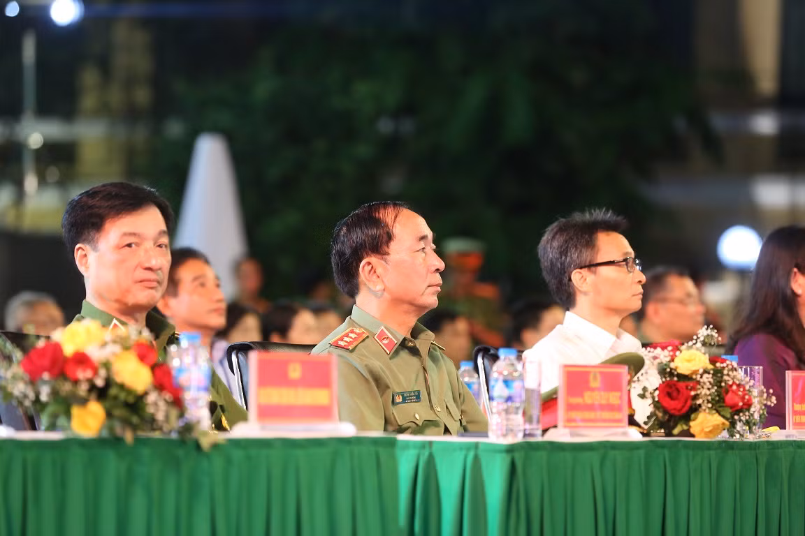 “Đại tiệc” âm nhạc của tình đoàn kết, hữu nghị, vì hòa bình, thịnh vượng của các quốc gia -0