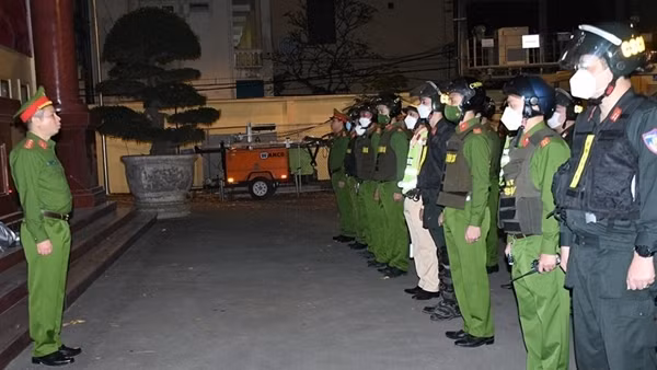 Bài 2: Giữ gìn trật tự, an toàn xã hội góp phần xây dựng và bảo vệ Tổ quốc ảnh 2