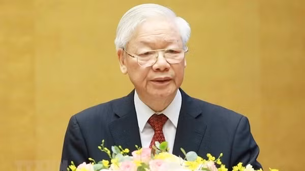 Không ngừng vun đắp cho mối quan hệ hữu nghị vĩ đại, đoàn kết đặc biệt và hợp tác toàn diện Việt Nam - Lào (*)