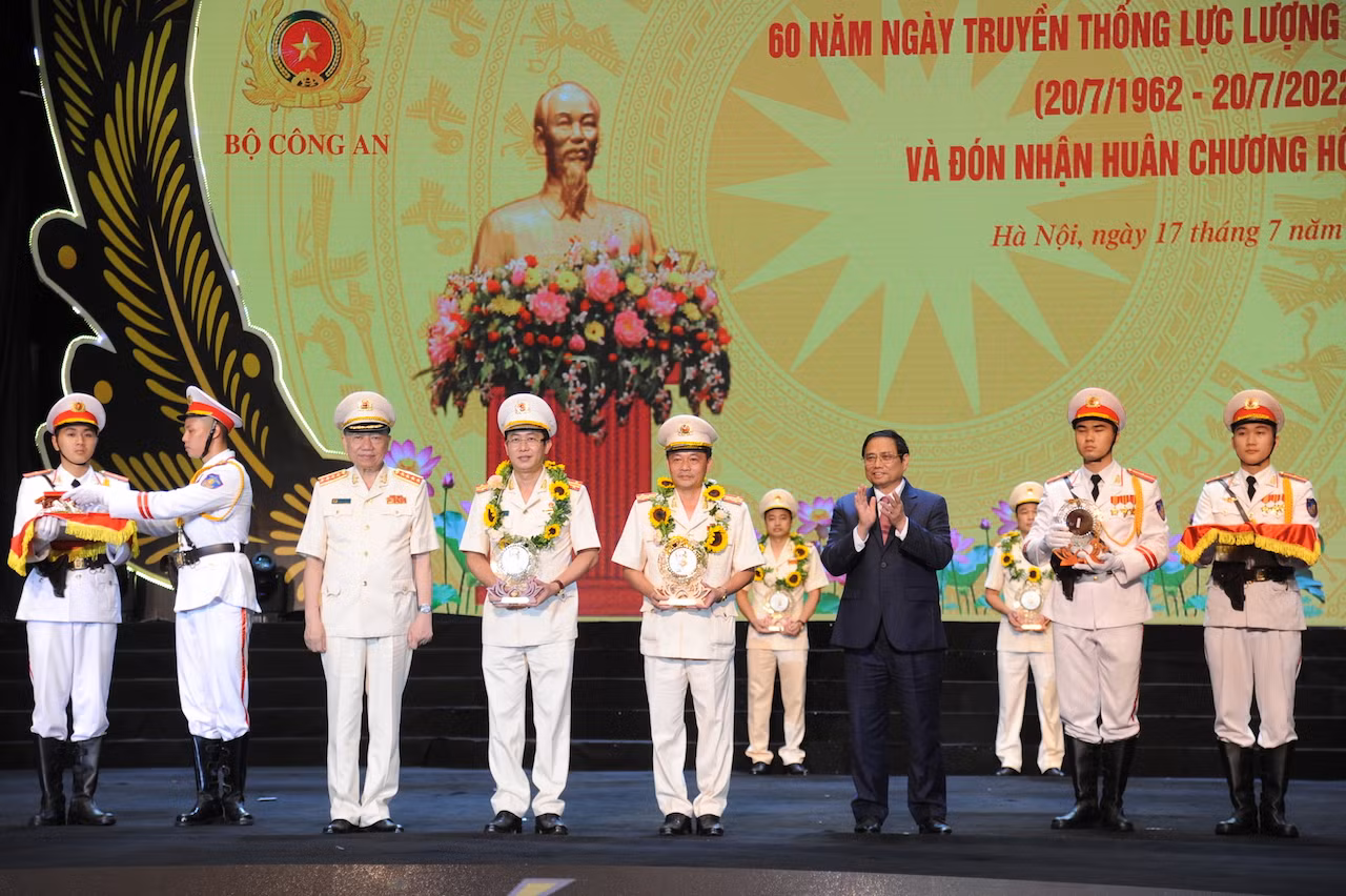 Xứng đáng là đội quân anh hùng của dân tộc Việt Nam anh hùng -0