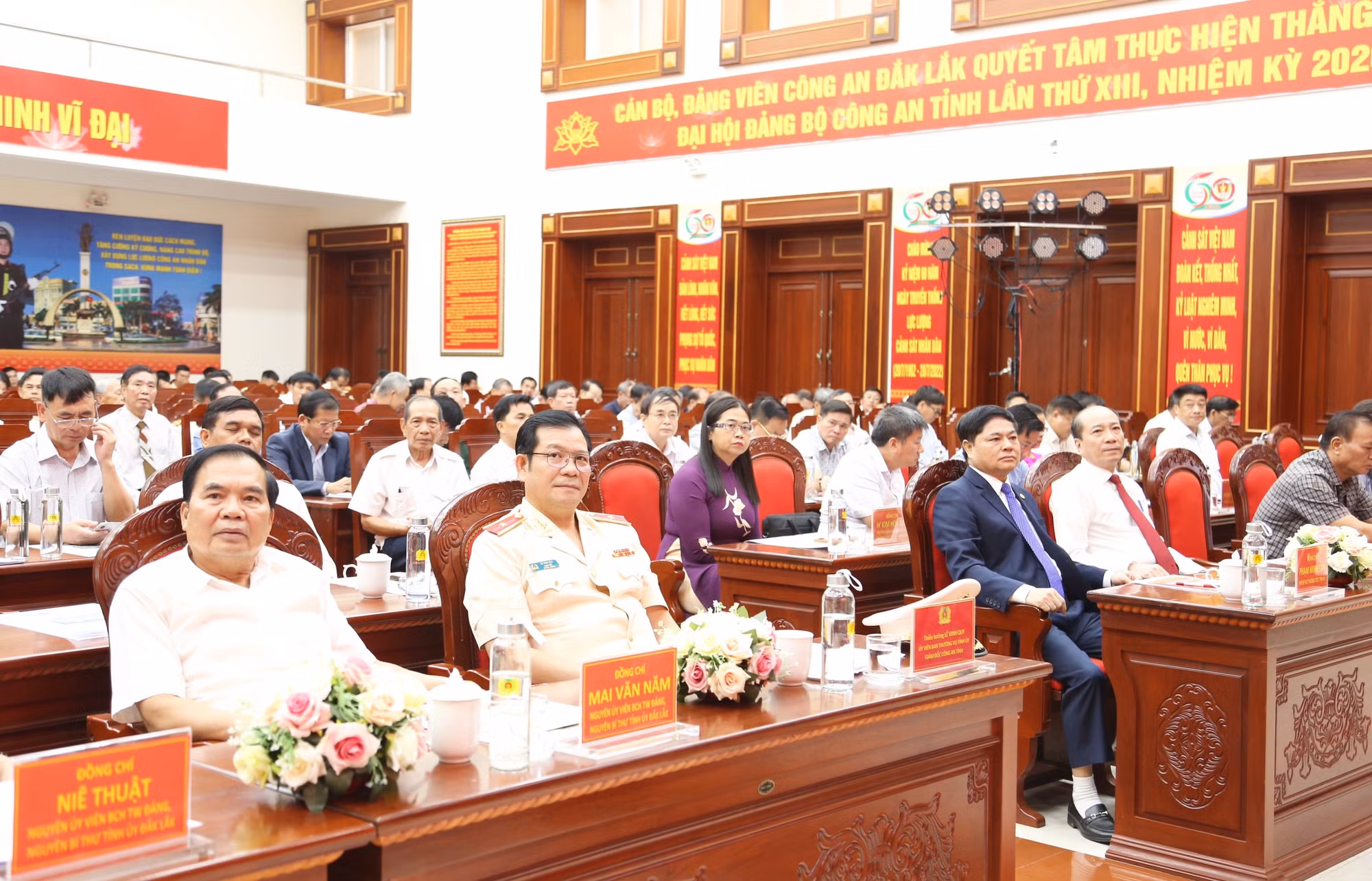 Công an Đắk Lắk Kỷ niệm 60 năm Ngày truyền thống lực lượng CSND -0
