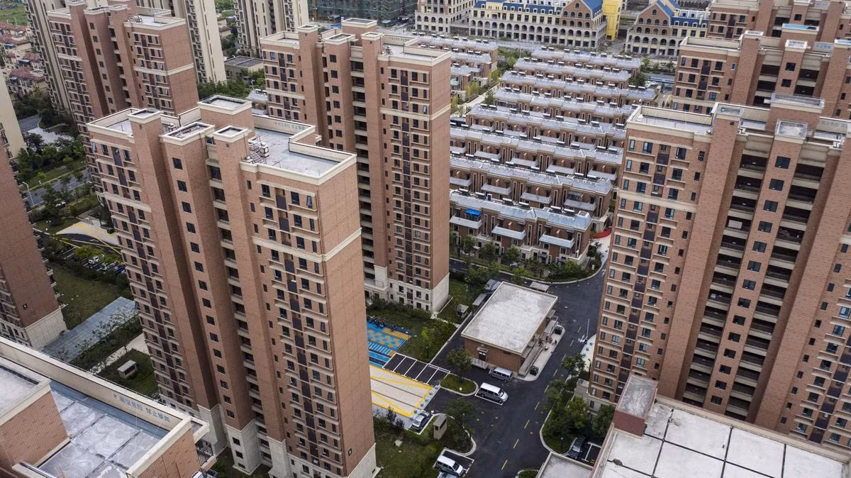 Người mua nhà lũ lượt tẩy chay, bất động sản Trung Quốc 