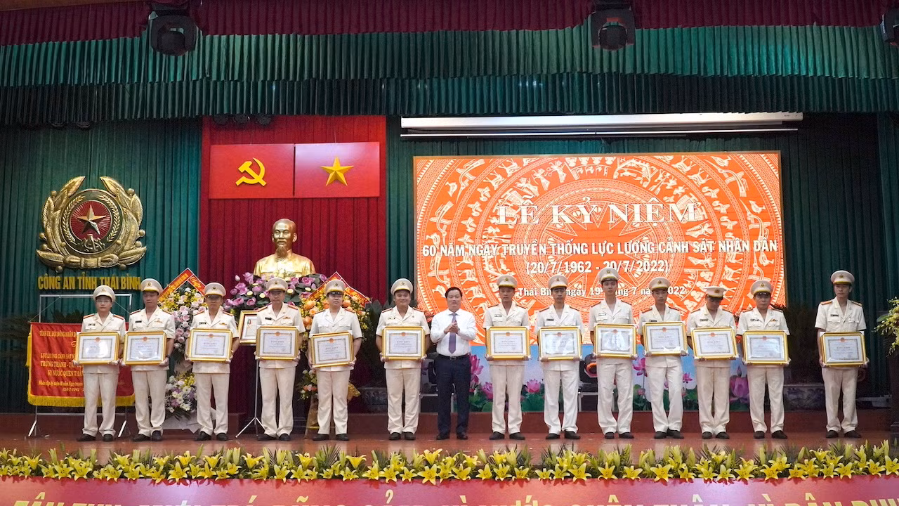 Lực lượng Cảnh sát Thái Bình luôn trung thành với Đảng, với Tổ quốc và Nhân dân -1