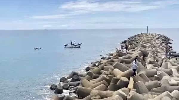 Phát hiện thi thể người đàn ông ở bãi biển Tĩnh Thủy ảnh 2