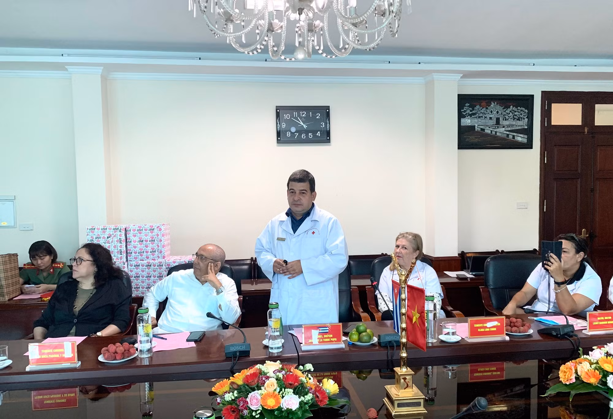 Tổng kết và chia tay tiễn đoàn cán bộ chuyên gia y tế Bệnh viện CIMEQ Bộ Nội vụ Cuba -0
