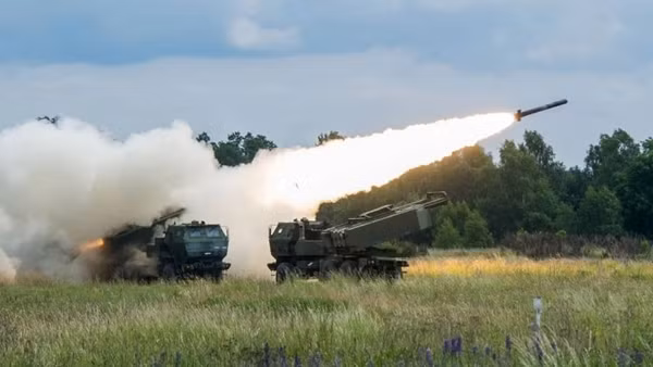 Ukraine tiếp nhận pháo phản lực siêu khủng, cục diện chiến trường có thay đổi? ảnh 4