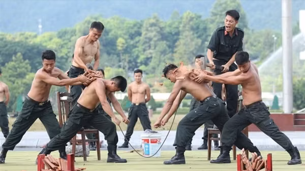 Khai mạc Vòng chung kết Hội thi điều lệnh, bắn súng, võ thuật – Khu vực phía Bắc