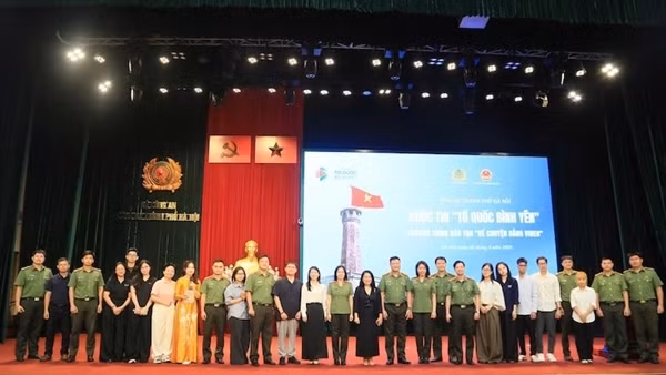 Tập huấn xây dựng video để hưởng ứng cuộc thi “Tổ quốc bình yên”