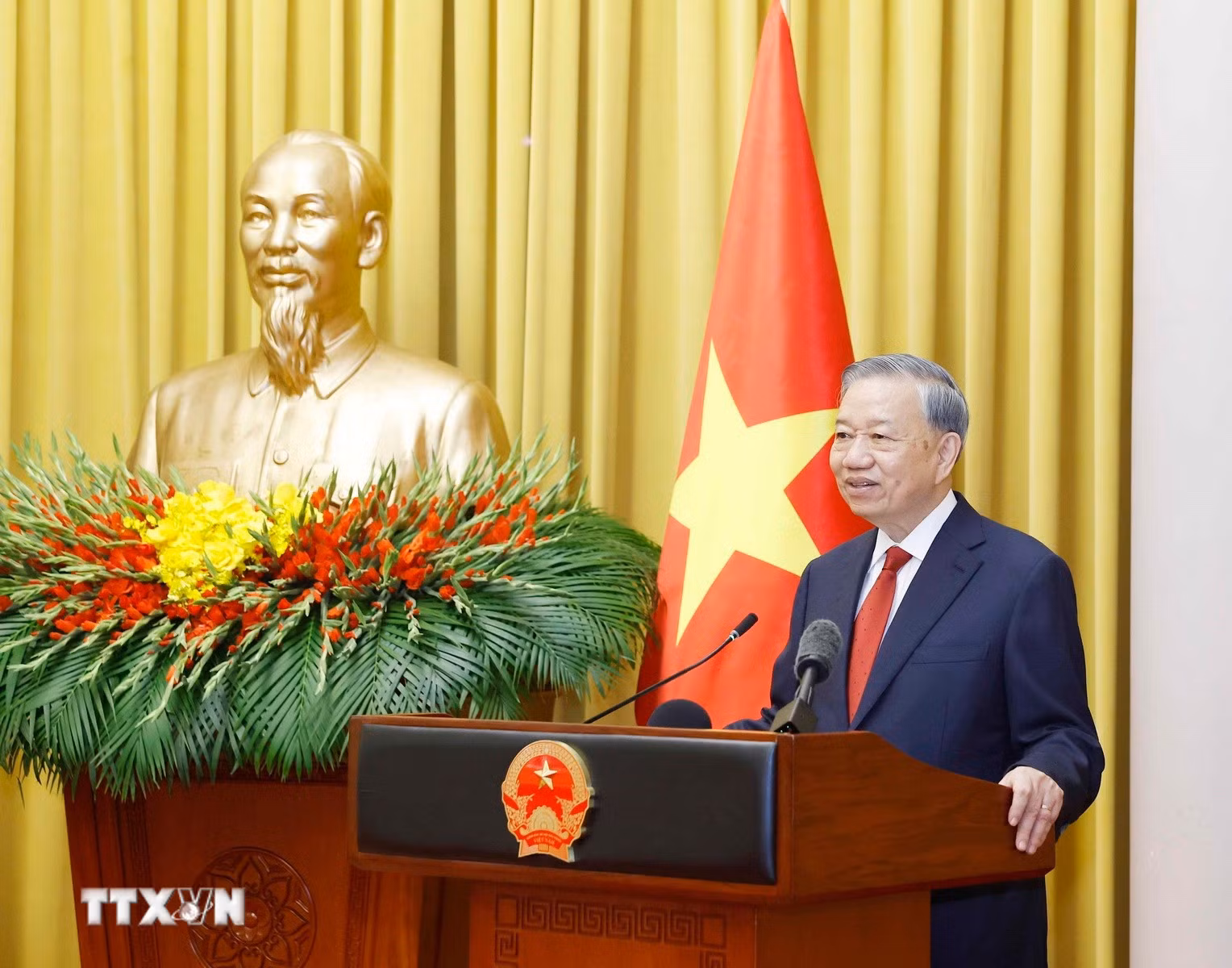 Tổng Bí thư, Chủ tịch nước Tô Lâm trao quyết định bổ nhiệm Thẩm phán Tòa án Nhân dân tối cao -0