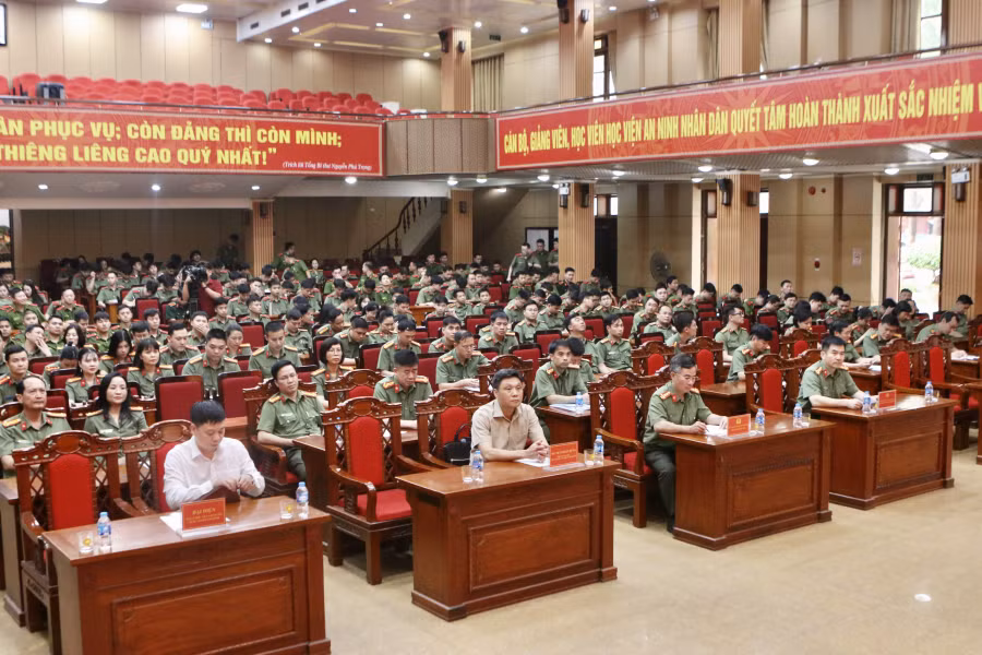Phát động Cuộc thi chính luận bảo vệ nền tảng tư tưởng của Đảng năm 2026 -0