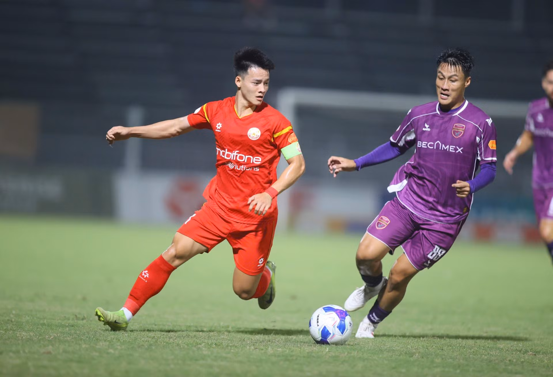 Vòng 18 V.League 2025/2026: Khi đua vô địch gặp đua trụ hạng -0