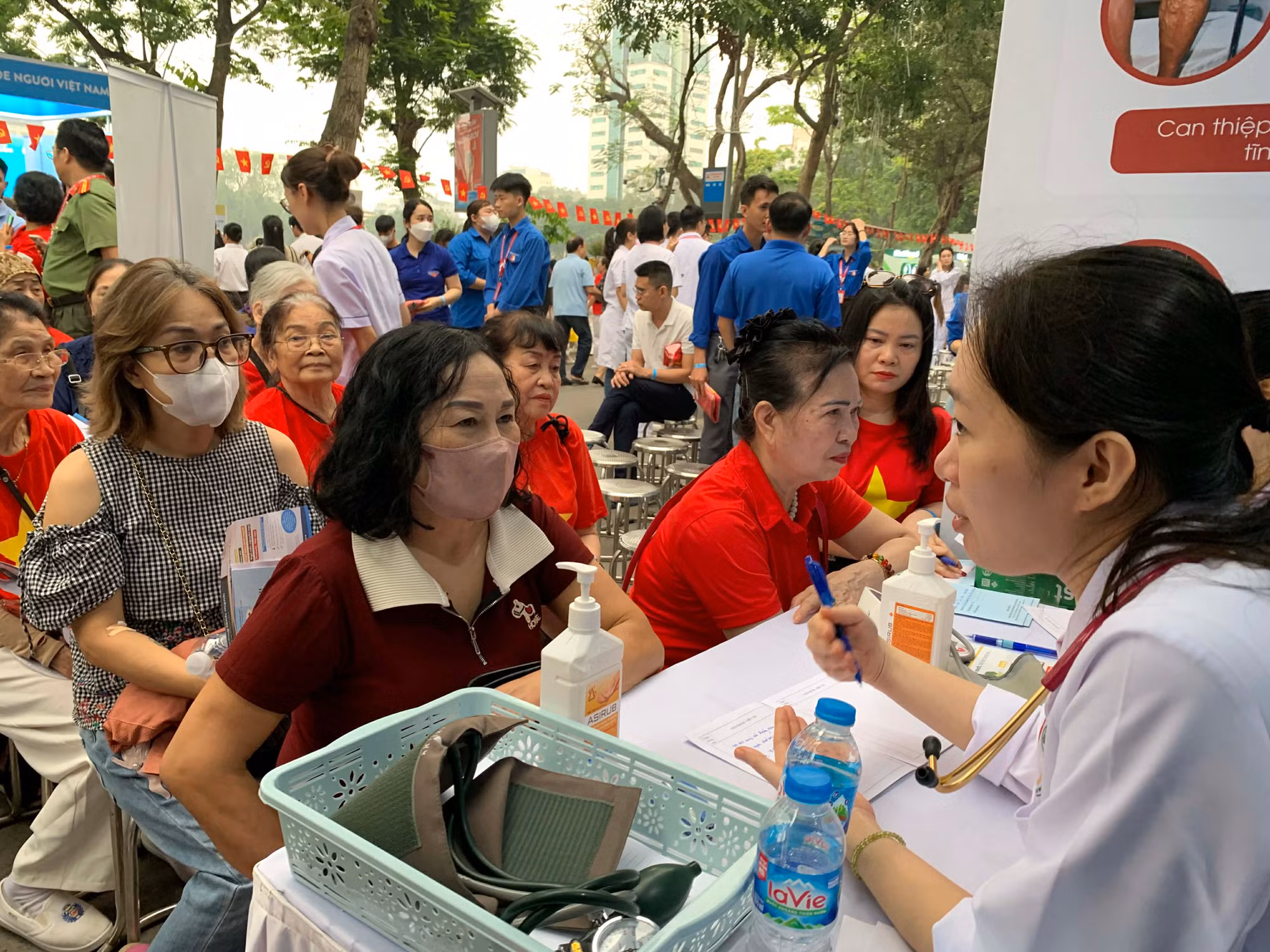 Chủ động phòng bệnh - Vì một Việt Nam khỏe mạnh -0