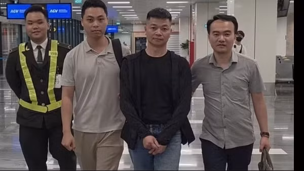 “Công nghệ lừa đảo” bán điện thoại của đối tượng chủ mưu trong hệ thống Sky Media