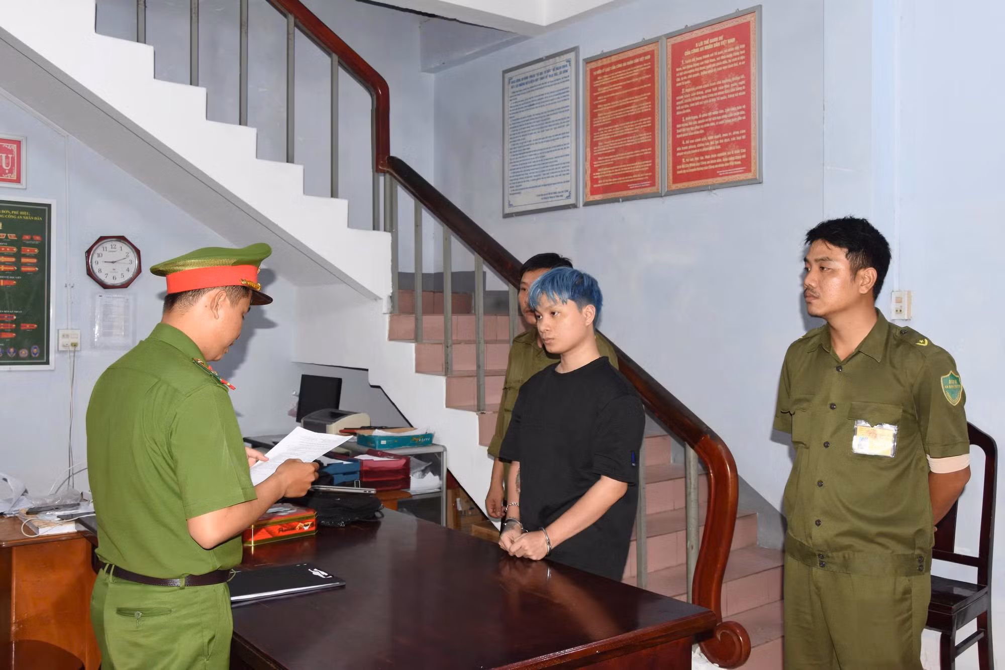 Khởi tố đối tượng “giăng bẫy” đổi ngoại tệ, chiếm đoạt tài sản -0