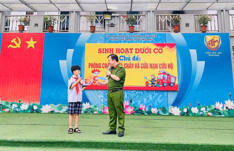 Tăng cường tuyên truyền PCCC cho học sinh tiểu học: Nền tảng xây dựng ý thức an toàn từ sớm -1