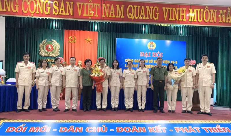 Công an các đơn vị tổ chức Đại hội Công đoàn cơ sở -0