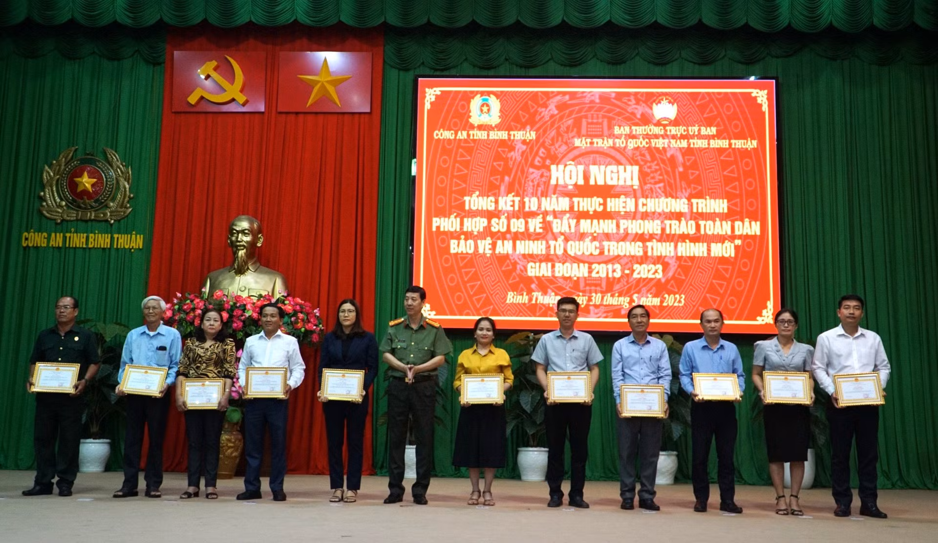 Bảo vệ ANTQ là nhiệm vụ quan trọng, cấp bách, chiến lược và lâu dài -0