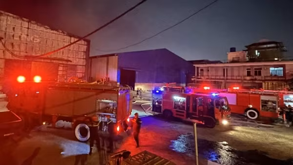 Hỏa hoạn thiêu rụi xưởng sản xuất nệm trong Khu công nghiệp Hòa Khánh