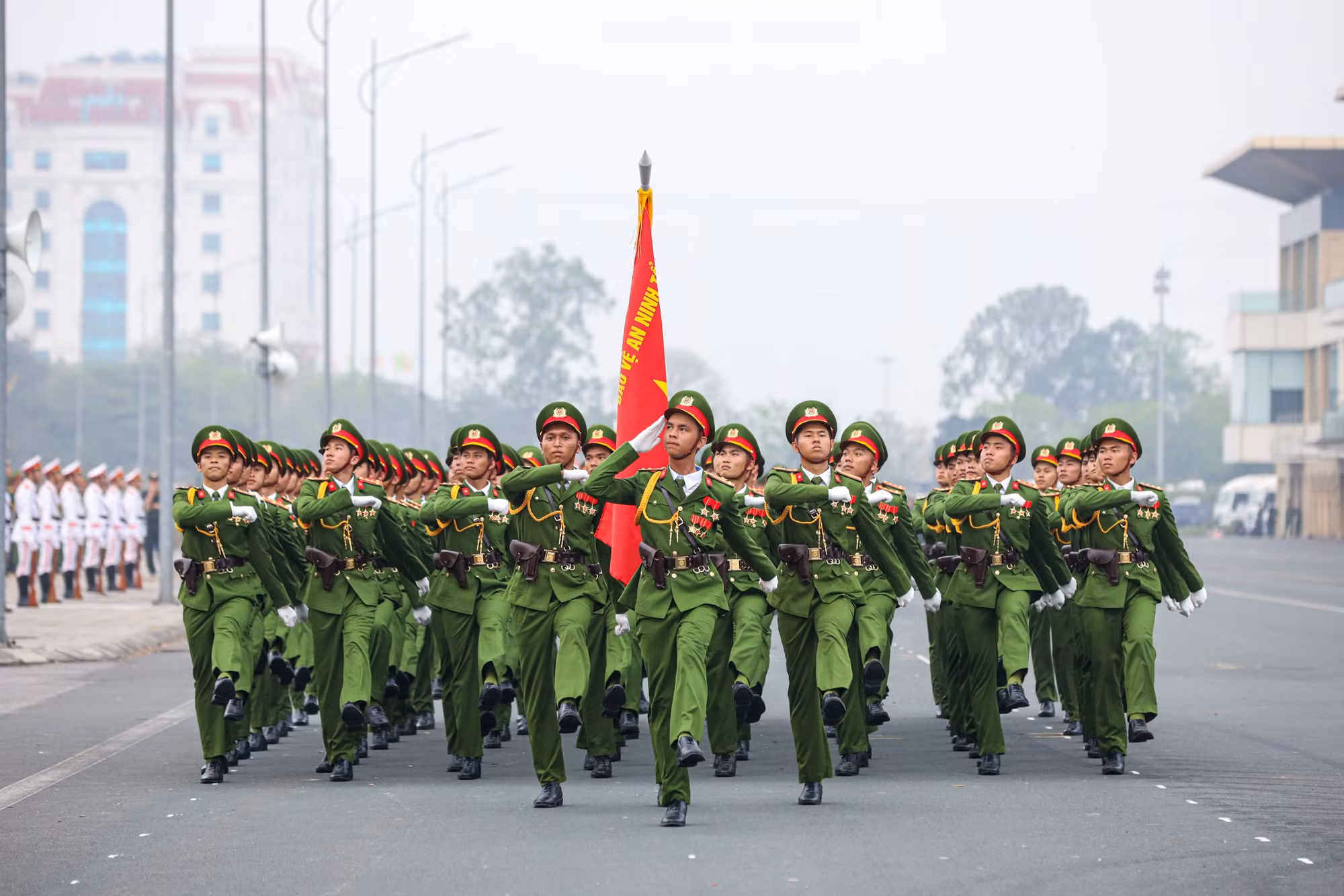 Huấn luyện nghiêm túc, thể hiện sức mạnh, tính chính quy, tinh nhuệ của lực lượng Cảnh sát cơ động -1