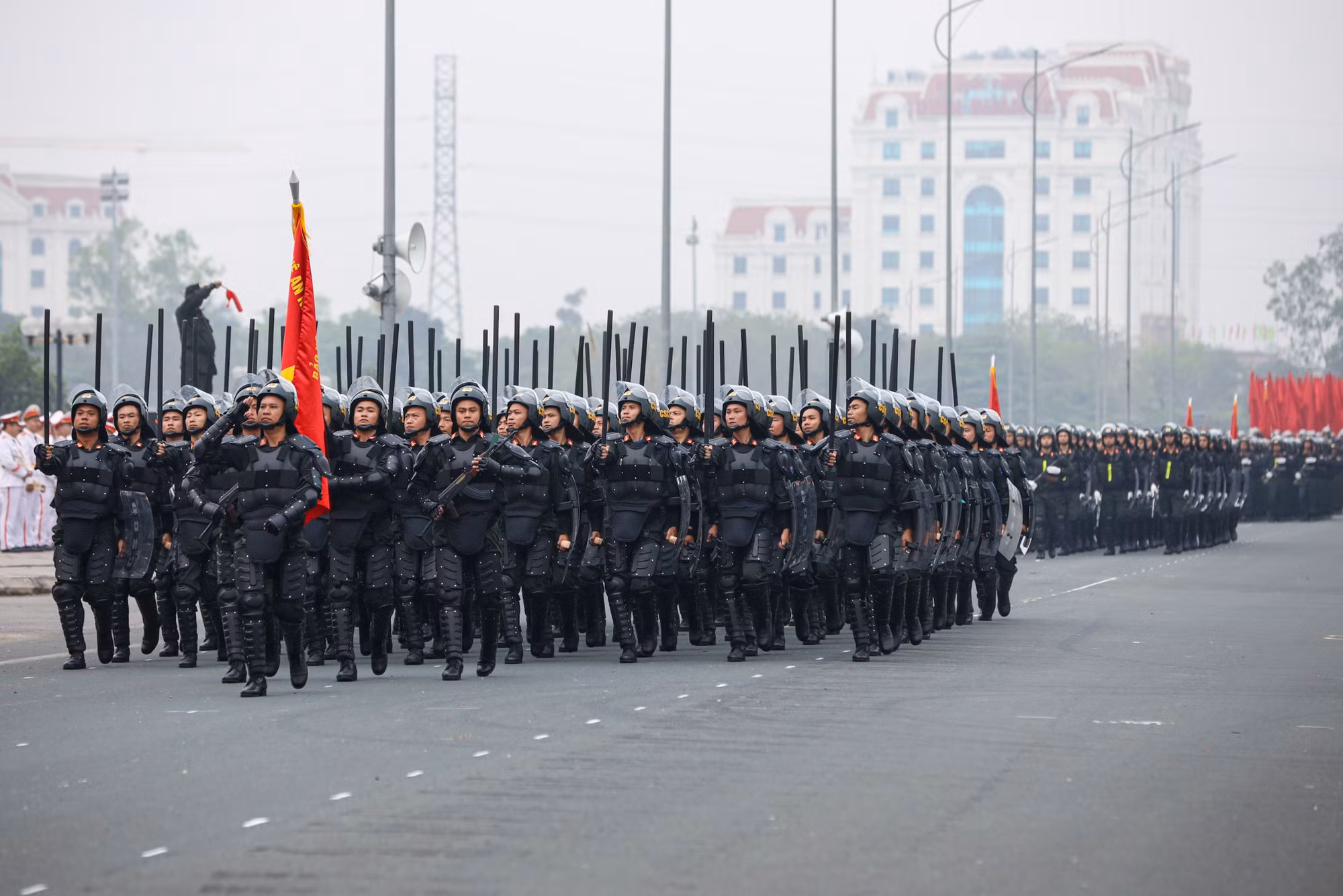 Huấn luyện nghiêm túc, thể hiện sức mạnh, tính chính quy, tinh nhuệ của lực lượng Cảnh sát cơ động -2