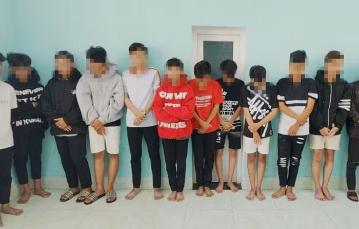 Khi học sinh nổi máu yêng hùng -0