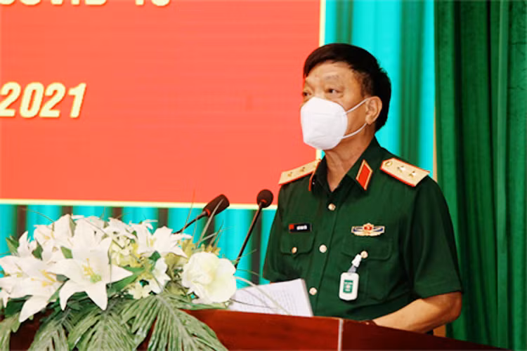 Bộ Quốc Phòng tặng TP Hồ Chí Minh 4.000 tấn gạo, 100.000 suất quà -0