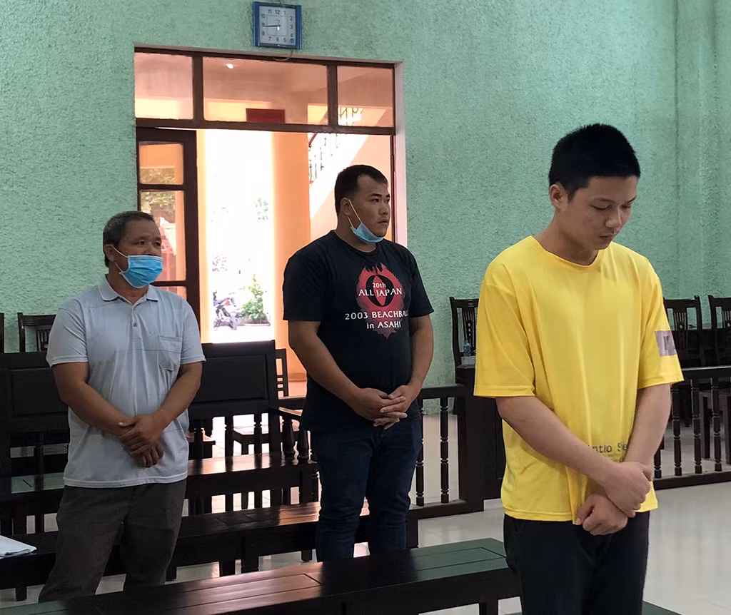 9 năm tù cho nhóm đối tượng đưa người vượt biên trái phép -0