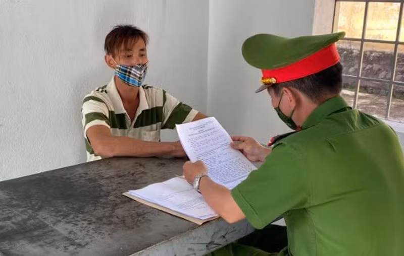 (NÓNG TRONG TUẦN) Ông Trần Hùng bị khởi tố; bắt trùm lừa đảo qua mạng xã hội Ngân 