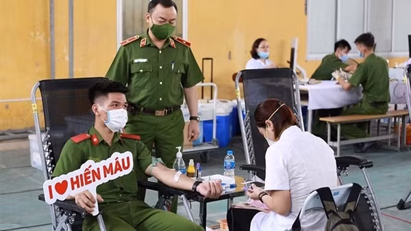Trường Đại học PCCC tổ chức chương trình “Hiến máu cứu người, đừng ngại vì COVID-19”