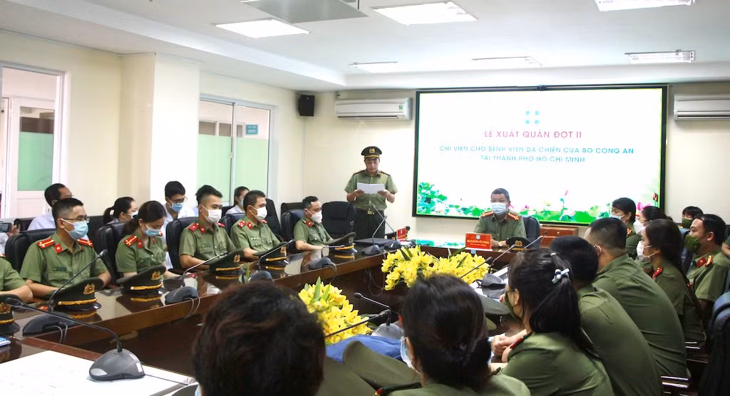 Bệnh viện 199 xuất quân chi viện đợt 2 hỗ trợ TP HCM chống dịch COVID-19 -0