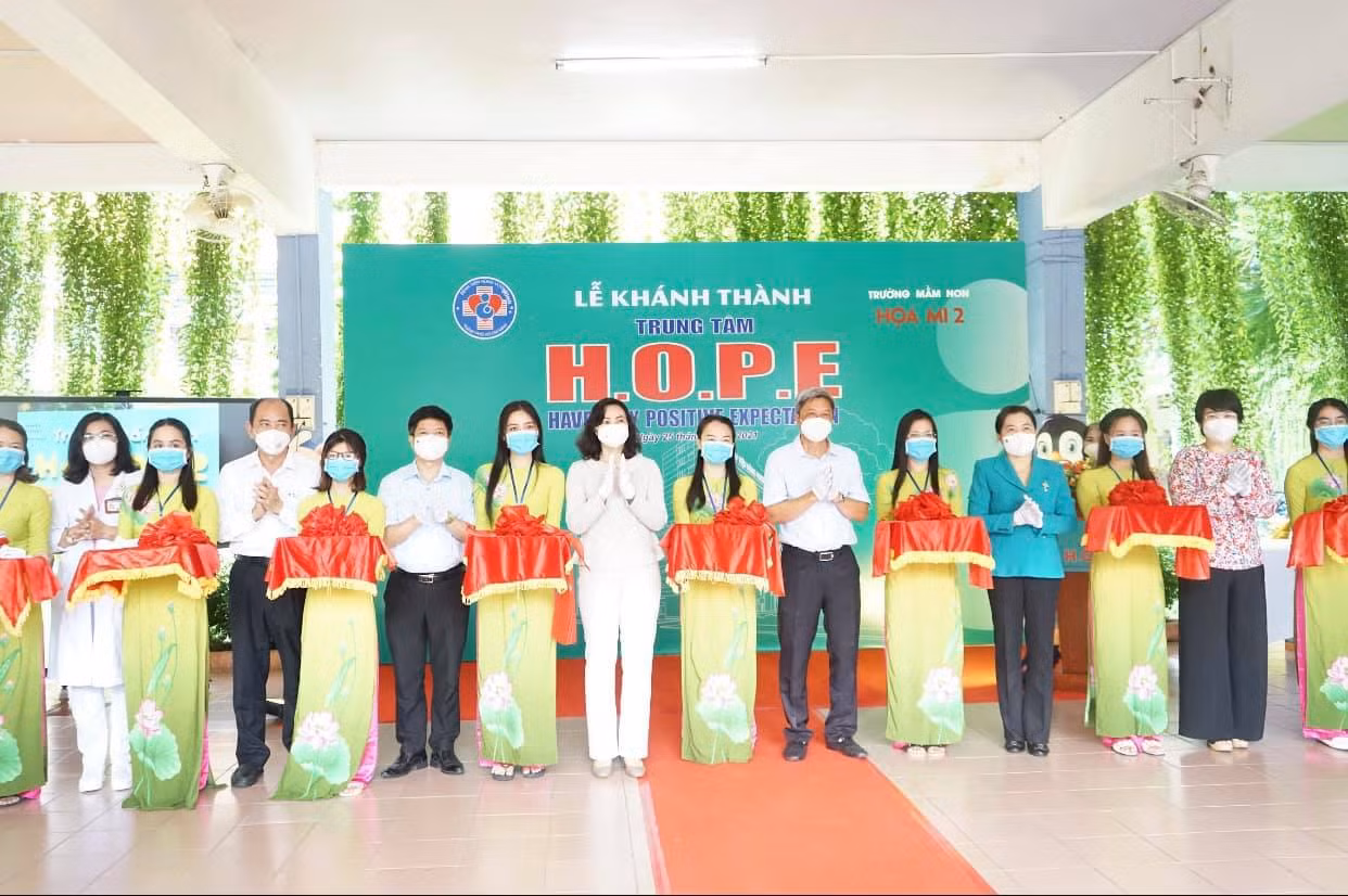 Khánh thành Trung tâm H.O.P.E chăm sóc trẻ sơ sinh có mẹ nhiễm COVID-19 -0