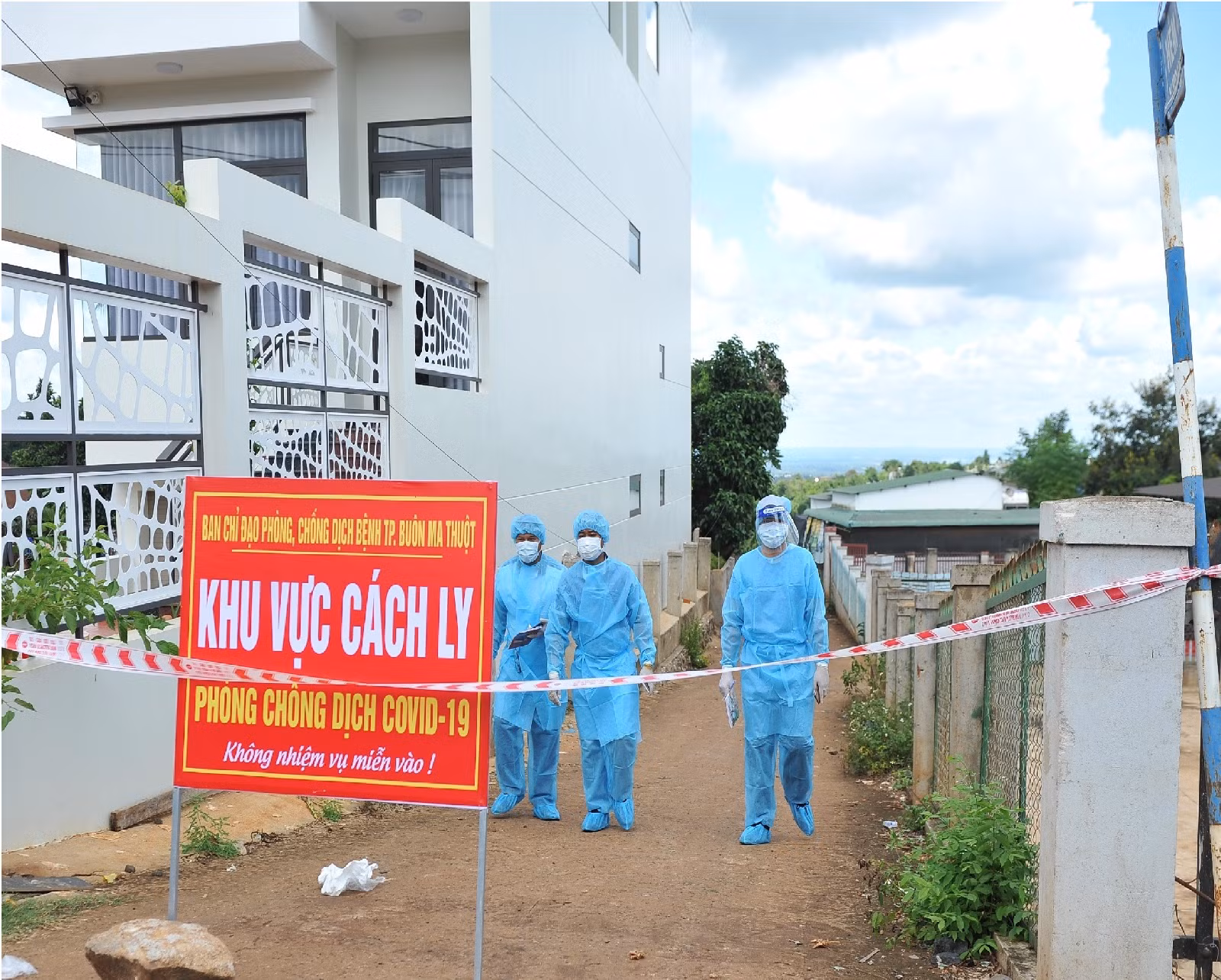 TP Buôn Ma Thuột ghi nhận thêm ổ dịch trong cộng đồng chưa rõ nguồn lây -0