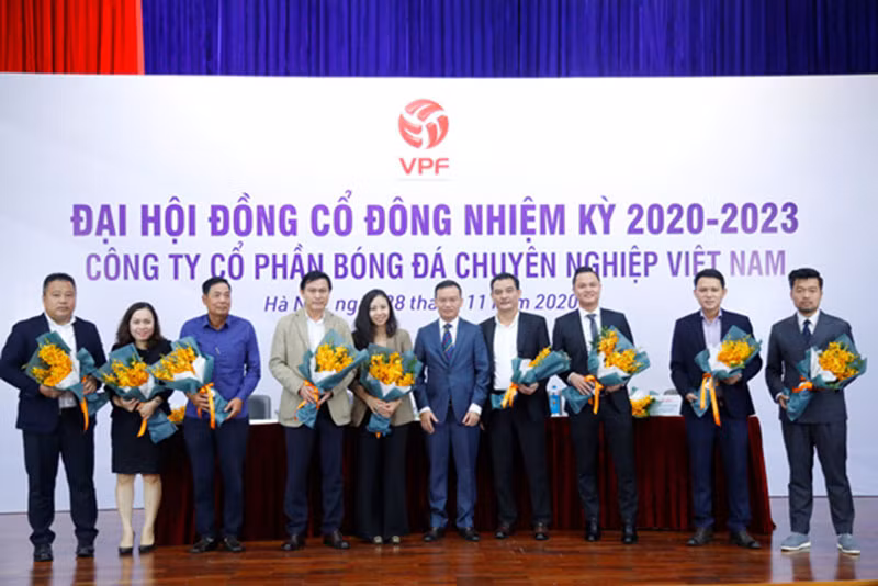 Chỉ trích VPF, các câu lạc bộ V.League có khách quan? -0