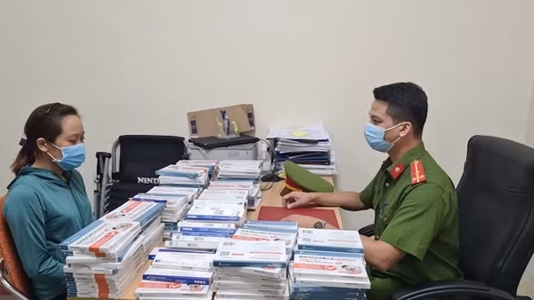 Bị phạt 30 triệu đồng vì chuyến hàng kit test không rõ nguồn gốc ảnh 3