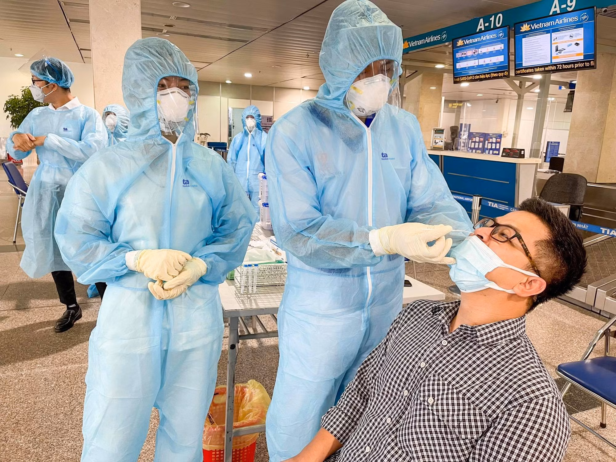 Tối 22/8, Việt Nam có 11.214 ca nhiễm COVID-19, hơn 7.500 người khỏi bệnh -0