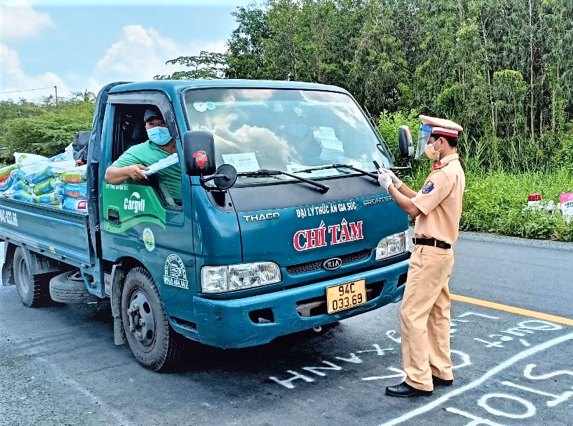 Tháo gỡ khó khăn để doanh nghiệp vượt qua đại dịch -0