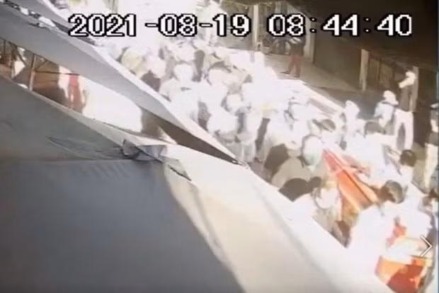 Hà Nội: Đình chỉ công tác Chủ tịch UBND xã để đám tang -0