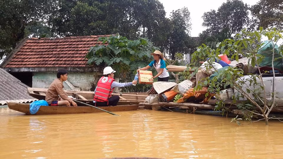Tử tế thường tình -0