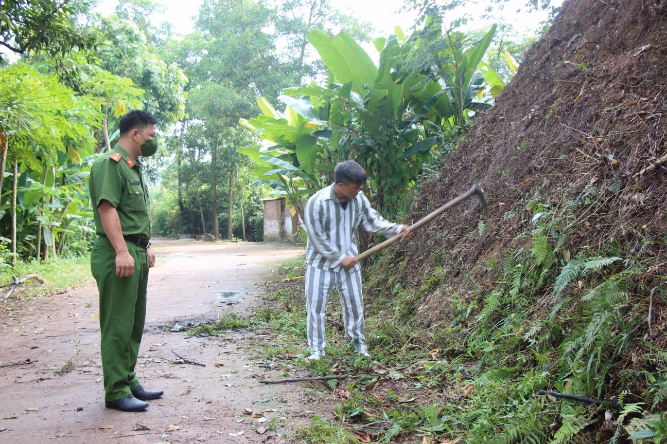 Hạnh phúc vô bờ và những lời hứa hoàn lương của phạm nhân trong diện đề nghị đặc xá -0