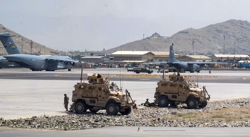 Taliban chiếm trọn lô vũ khí 85 tỷ USD của Mỹ -0