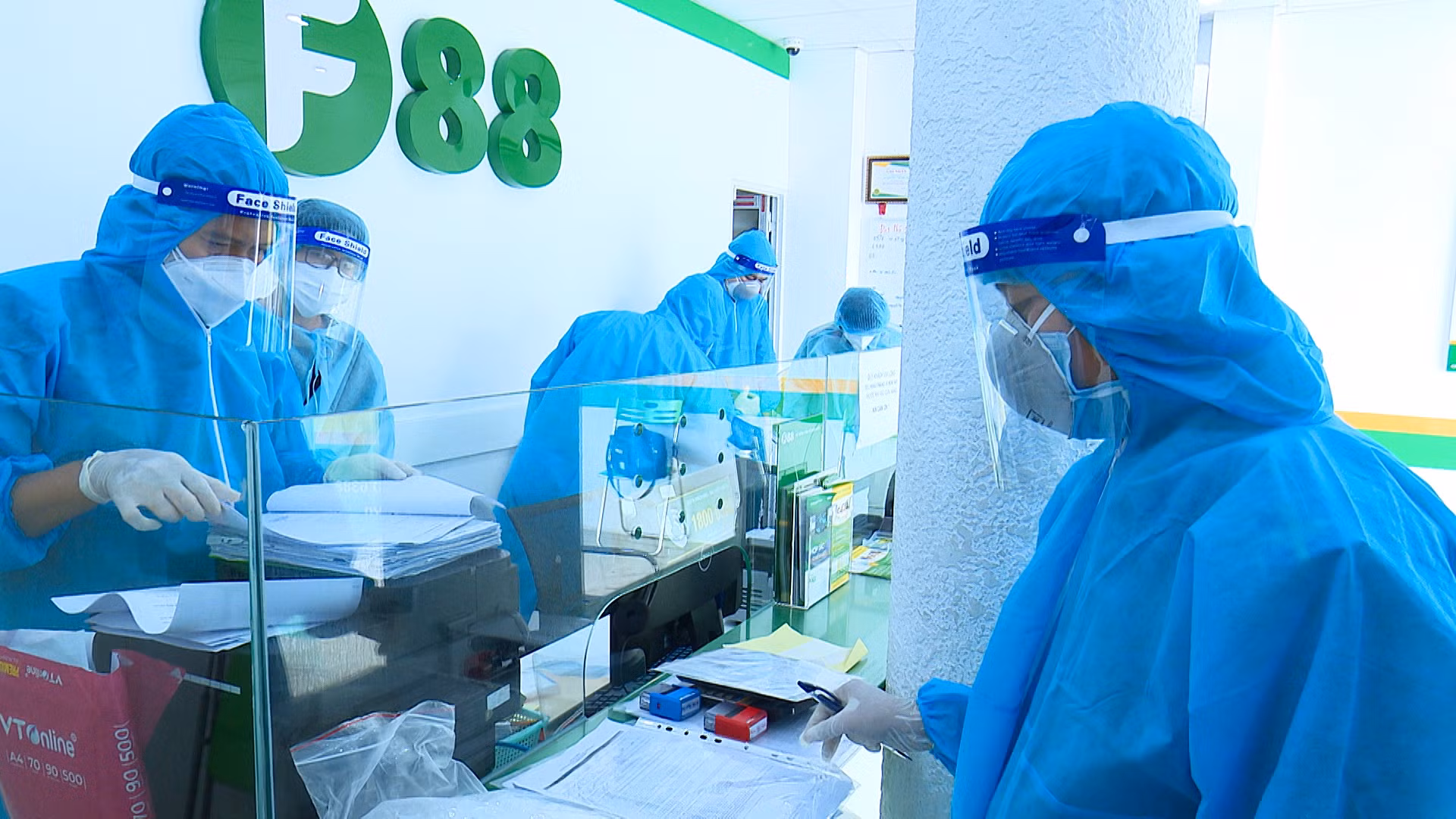 Khám xét Công ty tài chính F88 liên quan đến vụ làm lây lan dịch bệnh -0