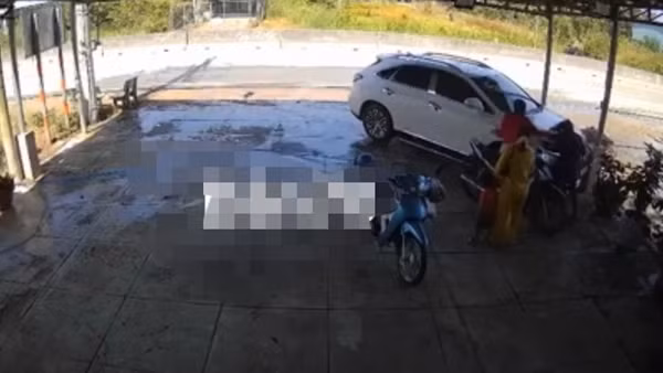Bắt đối tượng dùng ô tô đâm thương vong nhiều người trong gia đình