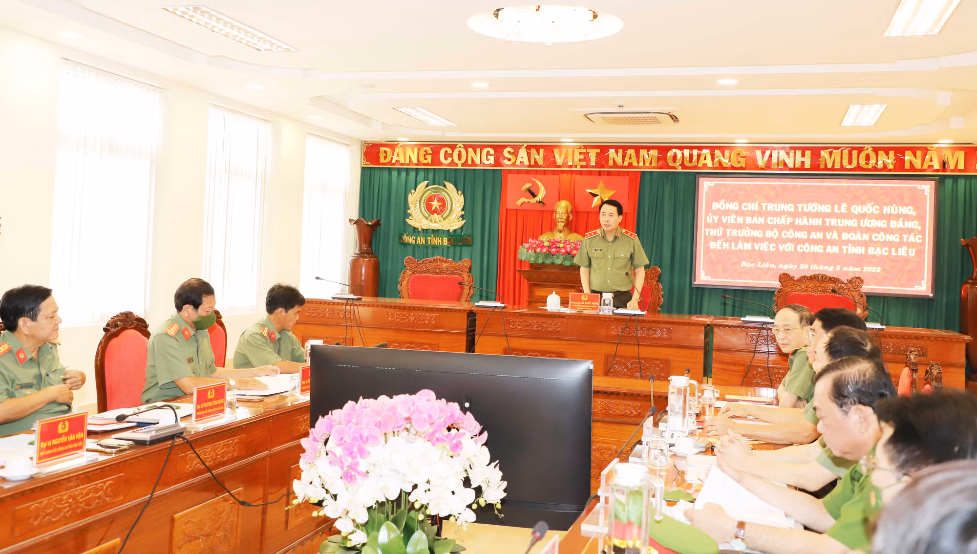 Thứ trưởng Lê Quốc Hùng làm việc tại Công an tỉnh Bạc Liêu -0