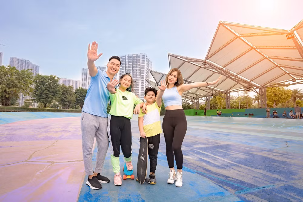 Theo chân gia đình diễn viên Mạnh Trường “xả hơi” cuối tuần -0