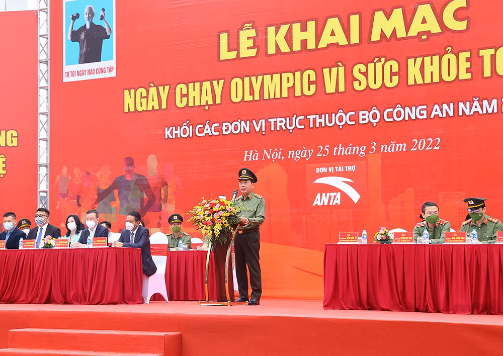 Bộ Công an hưởng ứng Ngày chạy Olympic vì sức khỏe toàn dân -0